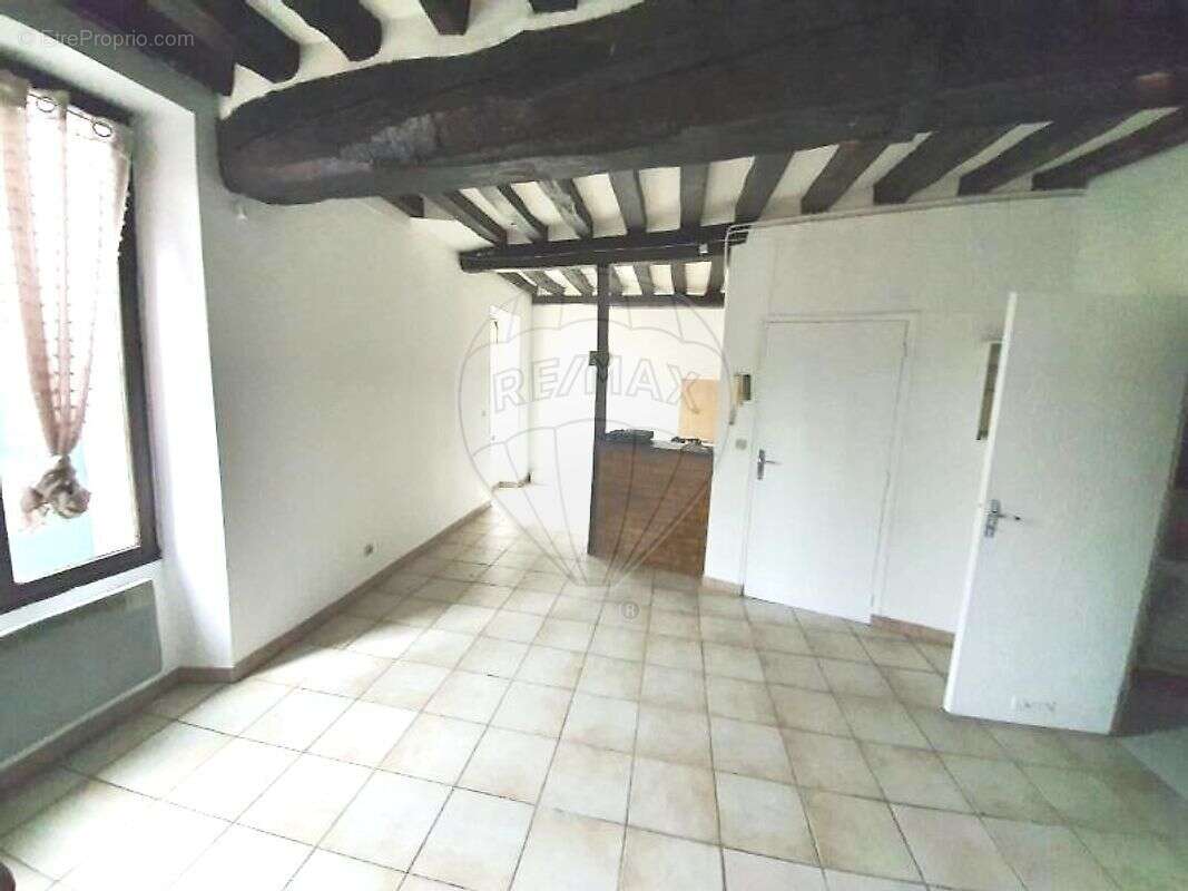 Appartement à MONTEREAU-FAULT-YONNE