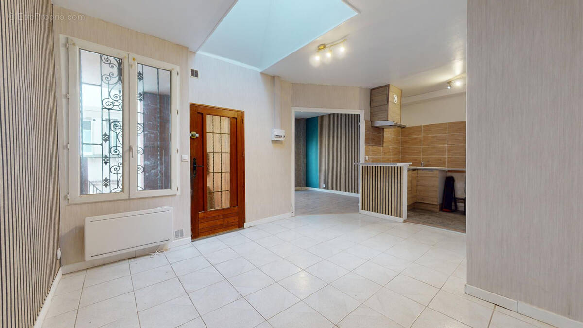 Appartement à AULNAY-SOUS-BOIS