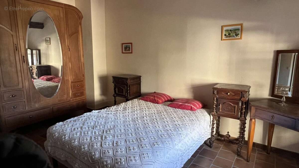 Appartement à CLAVIERS