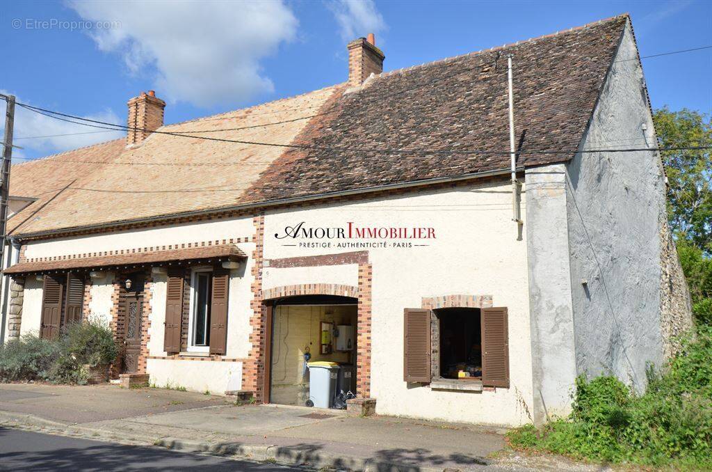 Maison à CHEROY