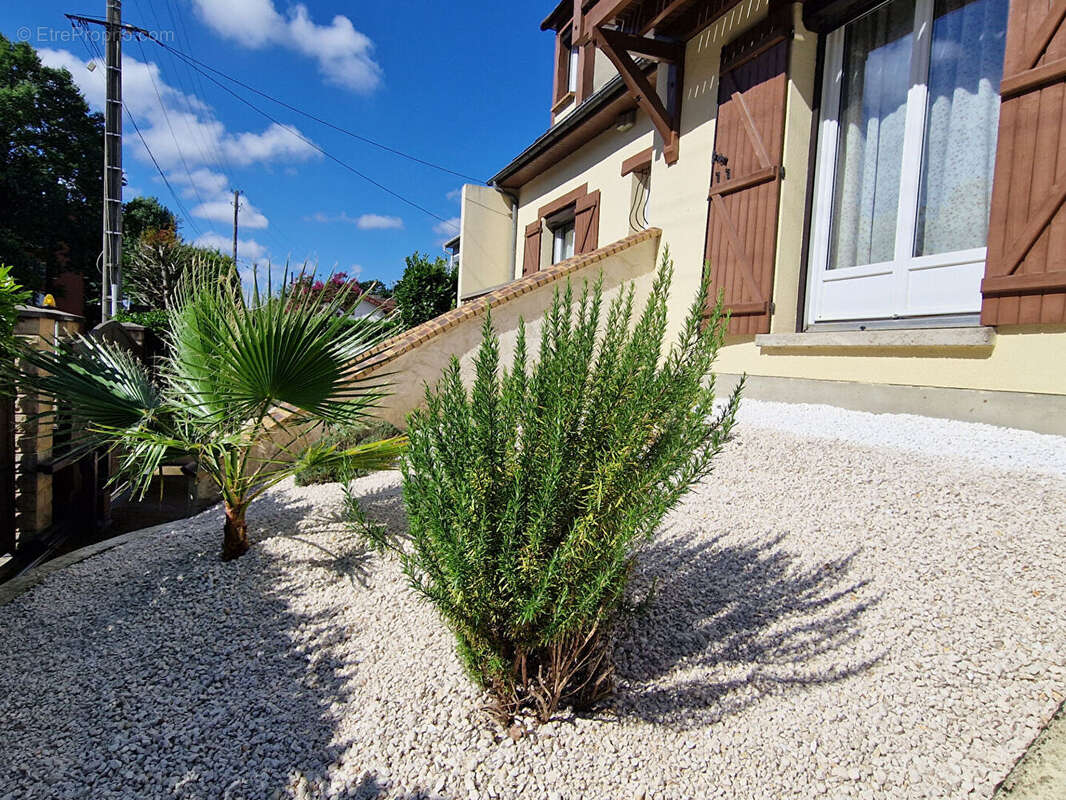 Maison à LIVRY-GARGAN