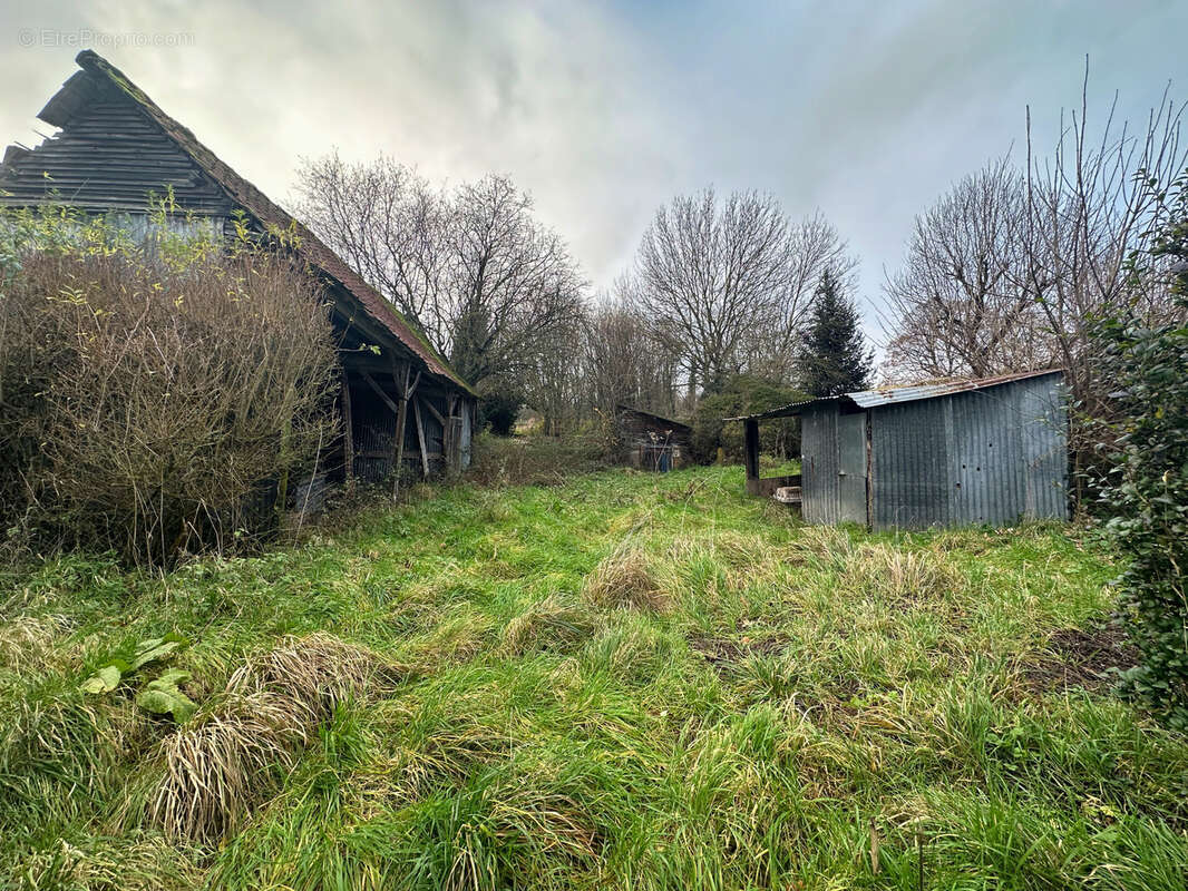 Terrain à BETTENCOURT-RIVIERE