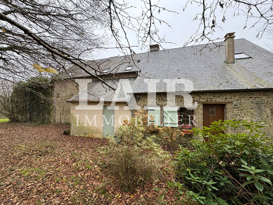 Maison à SOLIGNY-LA-TRAPPE