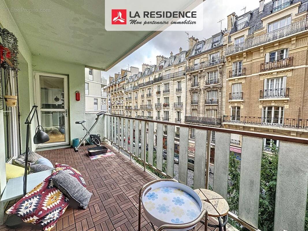 Appartement à PARIS-18E