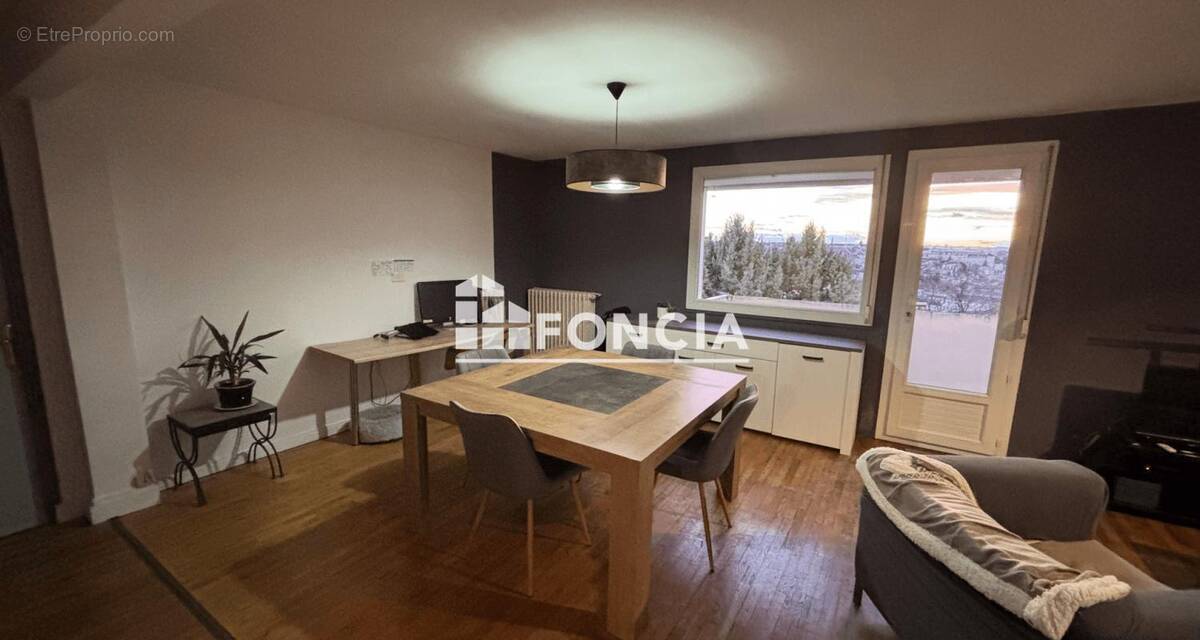 Appartement à POITIERS