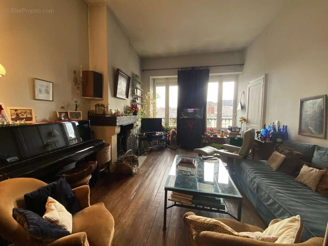 Appartement à BORDEAUX