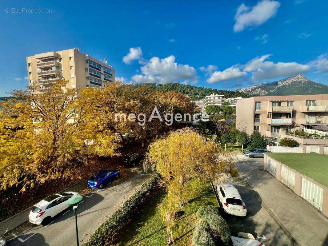 Appartement à LA GARDE