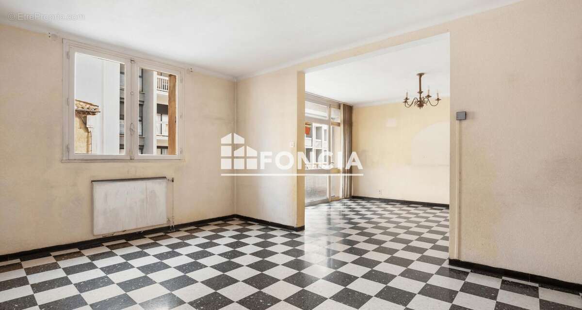 Appartement à BEZIERS