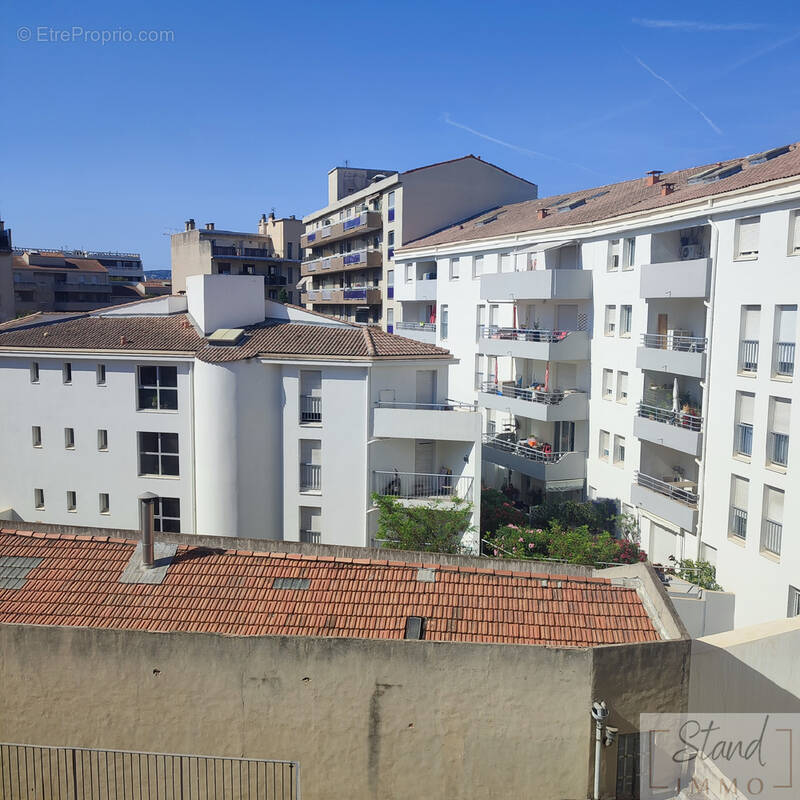 Appartement à MARSEILLE-5E