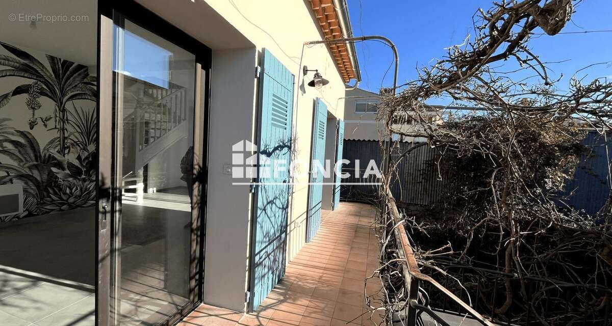 Appartement à HYERES