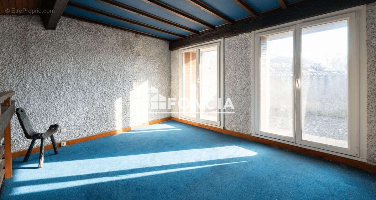 Appartement à TOURNON-SUR-RHONE