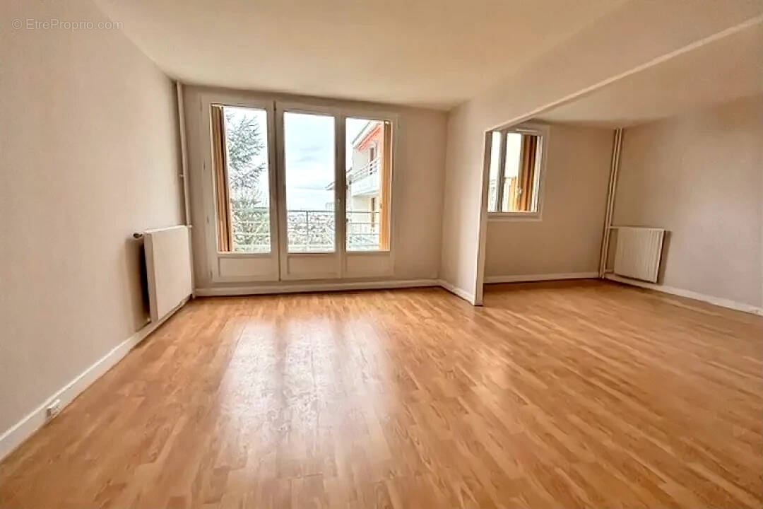 Appartement à CHAMPIGNY-SUR-MARNE