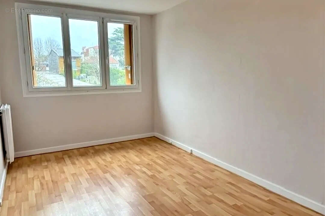 Appartement à CHAMPIGNY-SUR-MARNE