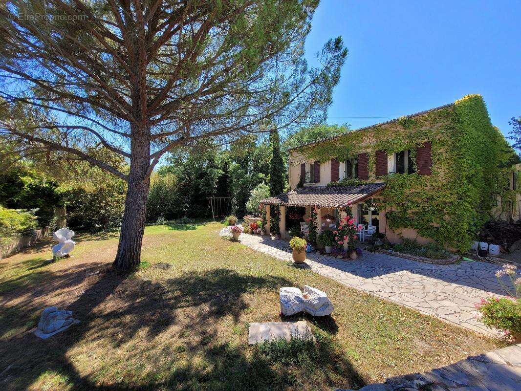 Maison à MANOSQUE