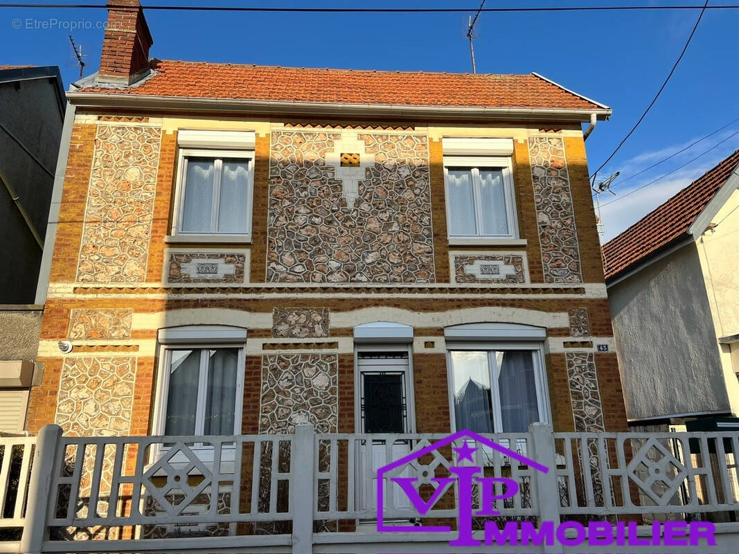 Maison à SOTTEVILLE-LES-ROUEN