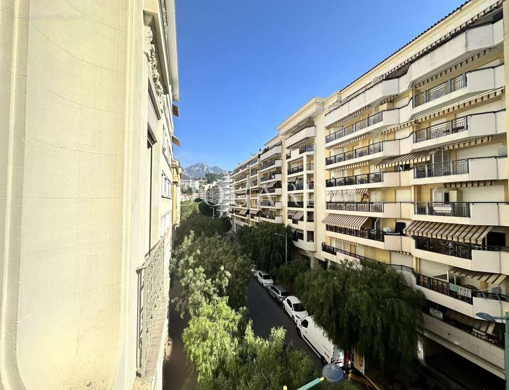 Appartement à MENTON