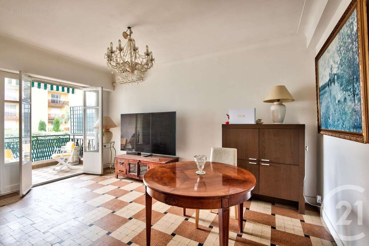 Appartement à NICE