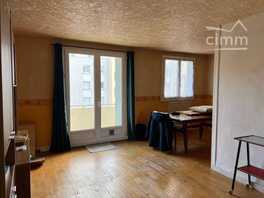 Appartement à BOURG-LES-VALENCE