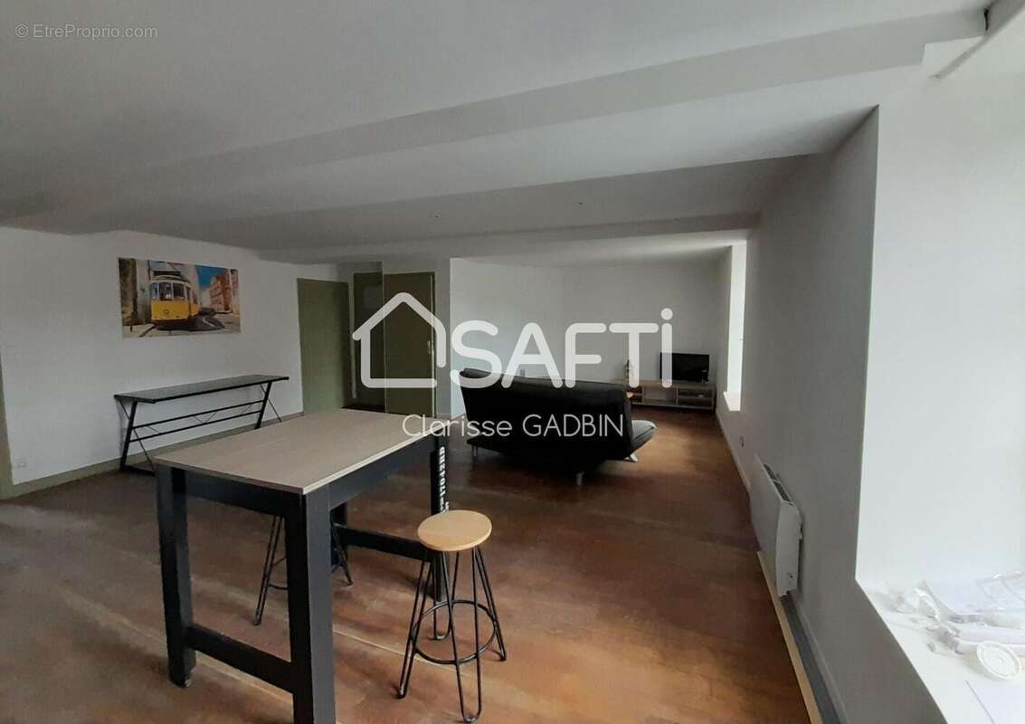 Photo 3 - Appartement à SENONNES