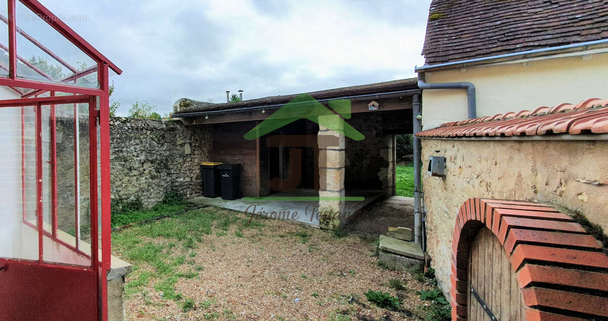 Maison à CLOYES-SUR-LE-LOIR