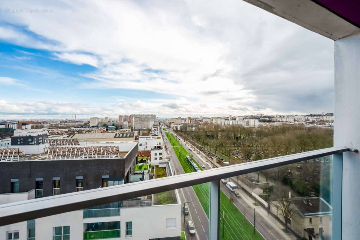 Appartement à IVRY-SUR-SEINE