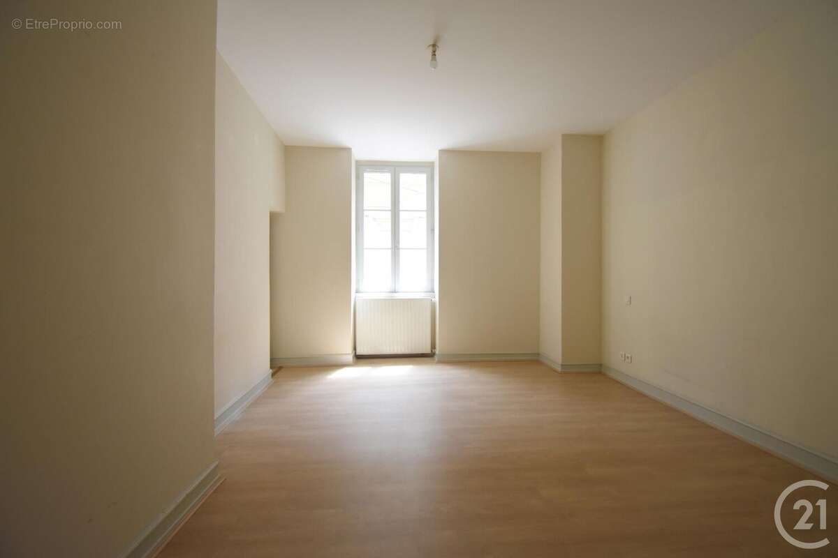 Appartement à VICHY