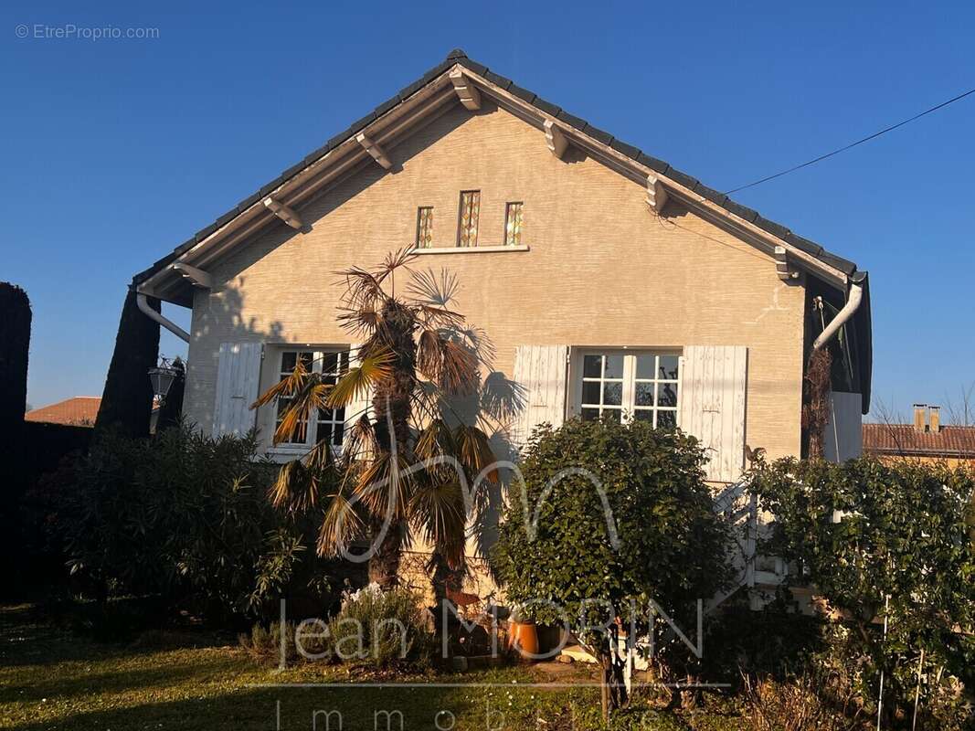 Maison à ROMANS-SUR-ISERE