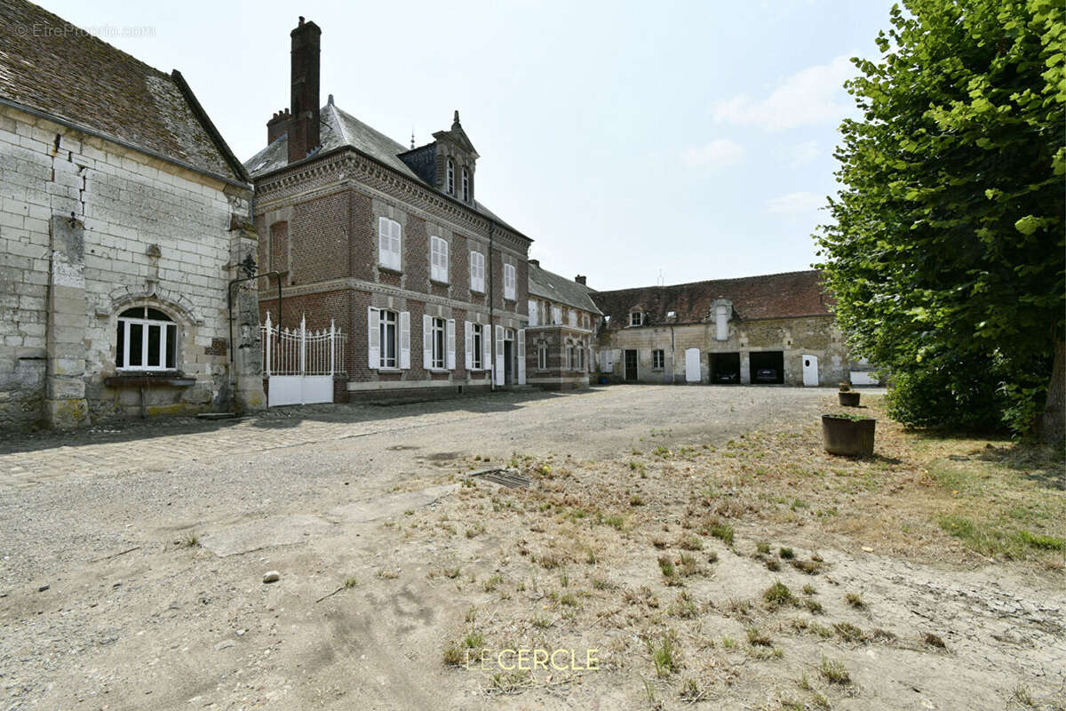 Maison à SENLIS