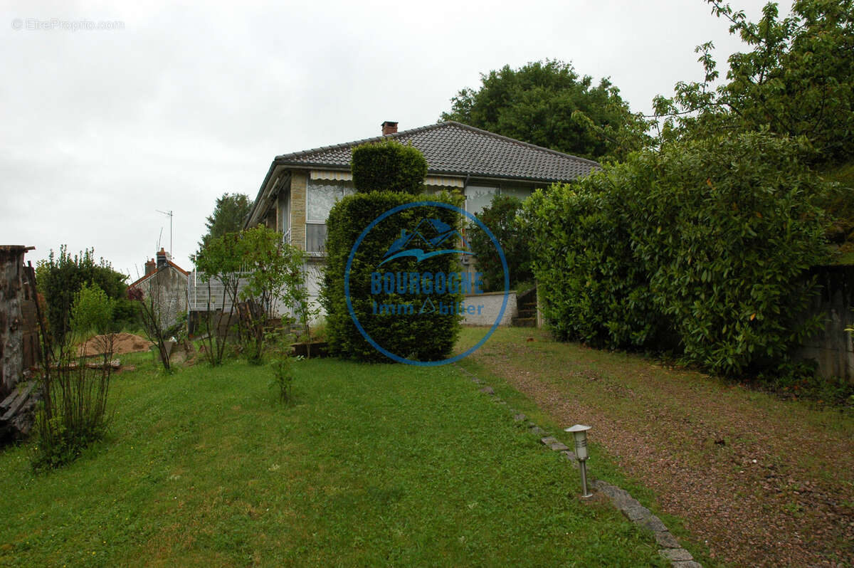 Maison à MONTCEAU-LES-MINES