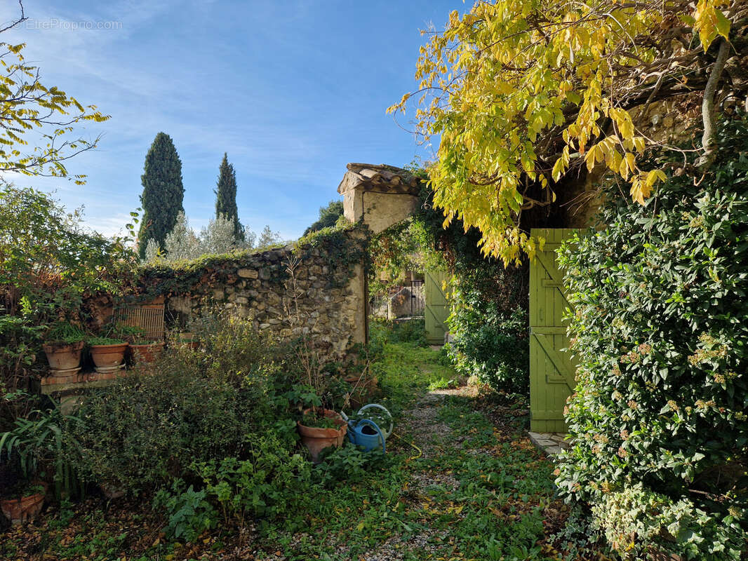 Maison à VINSOBRES