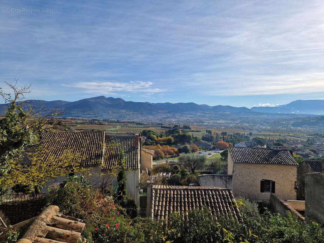 Maison à VINSOBRES