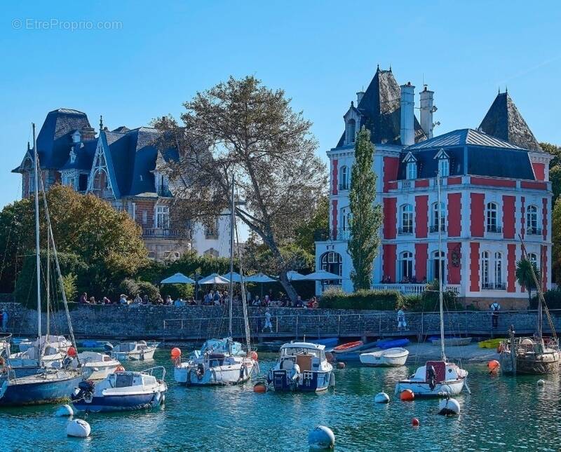 Appartement à LARMOR-PLAGE