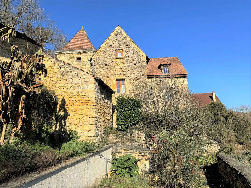 Maison à CAMPAGNAC-LES-QUERCY