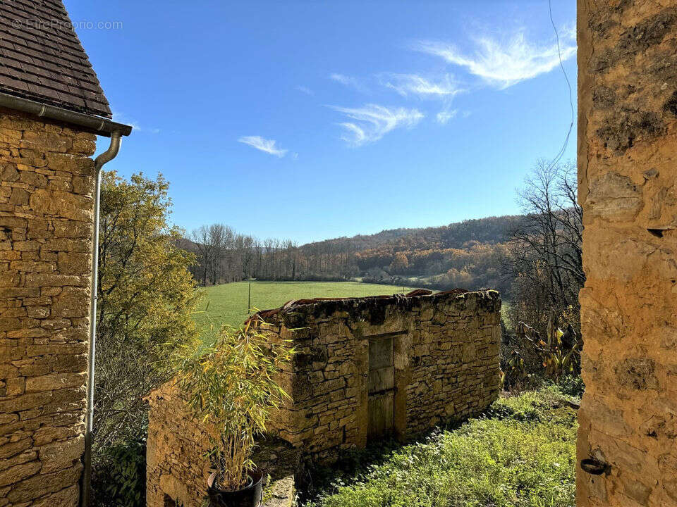 Maison à CAMPAGNAC-LES-QUERCY