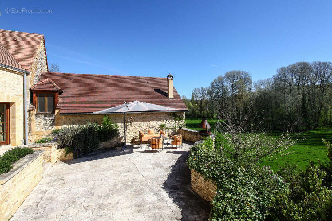 Maison à CAMPAGNAC-LES-QUERCY