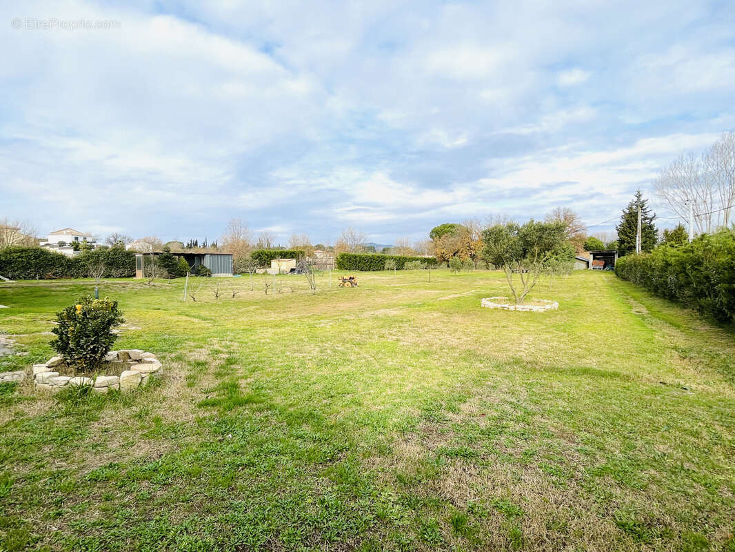 Maison à PUGET-SUR-ARGENS