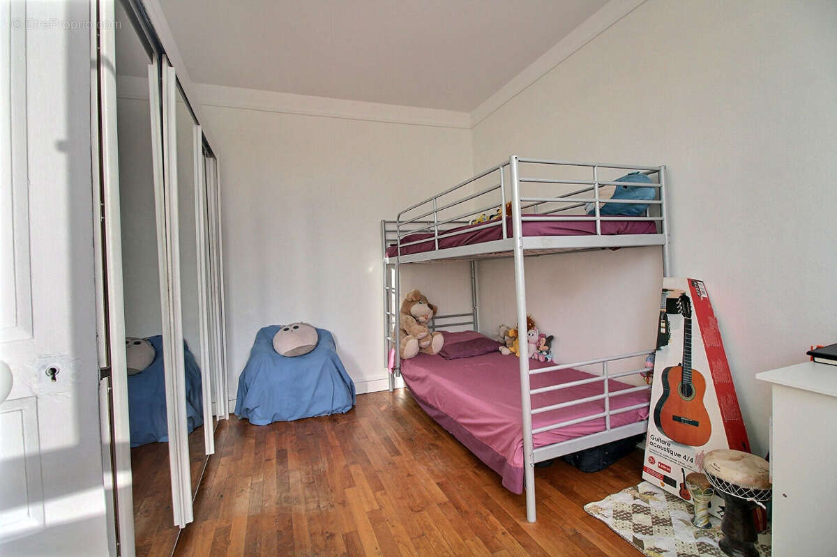 Appartement à COLOMBES