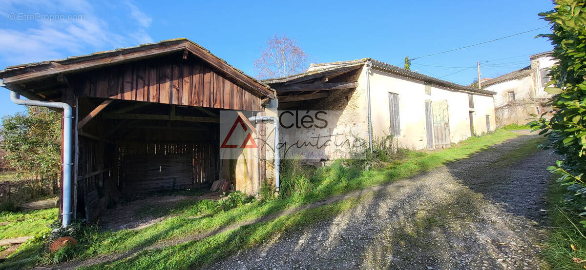 Maison à SAINT-PIERRE-D&#039;AURILLAC