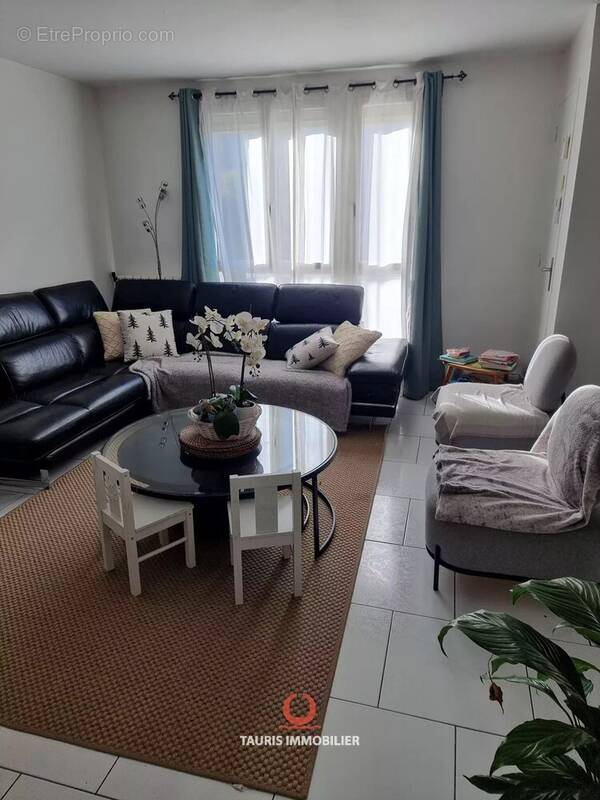 Appartement à MARSEILLE-9E