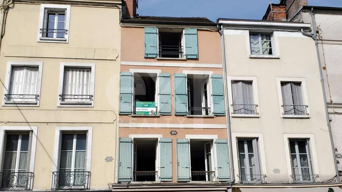 Maison à FONTAINEBLEAU