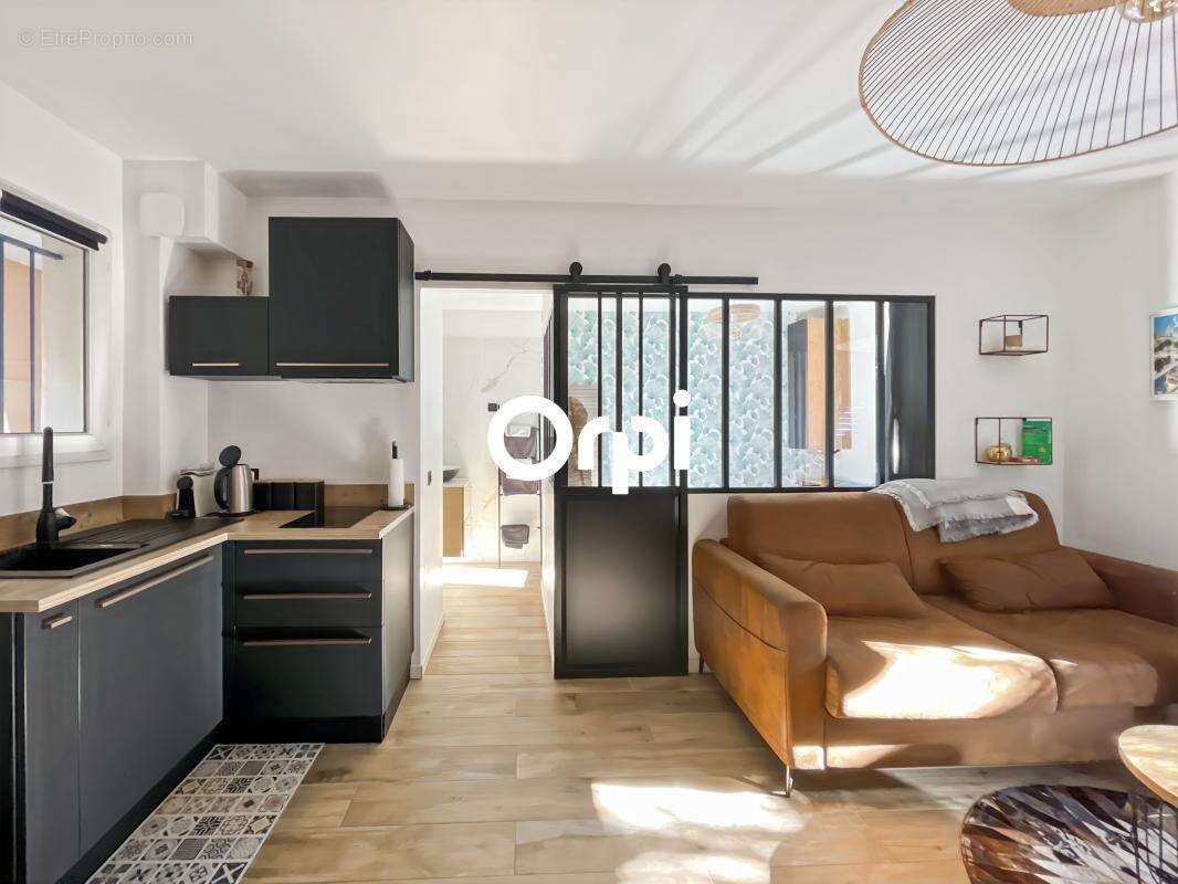 Appartement à SANARY-SUR-MER