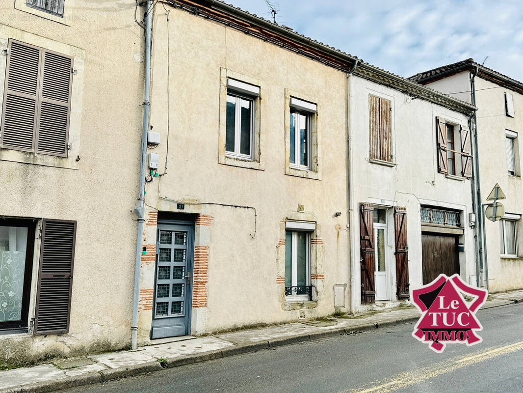 Maison à PENNE-D&#039;AGENAIS