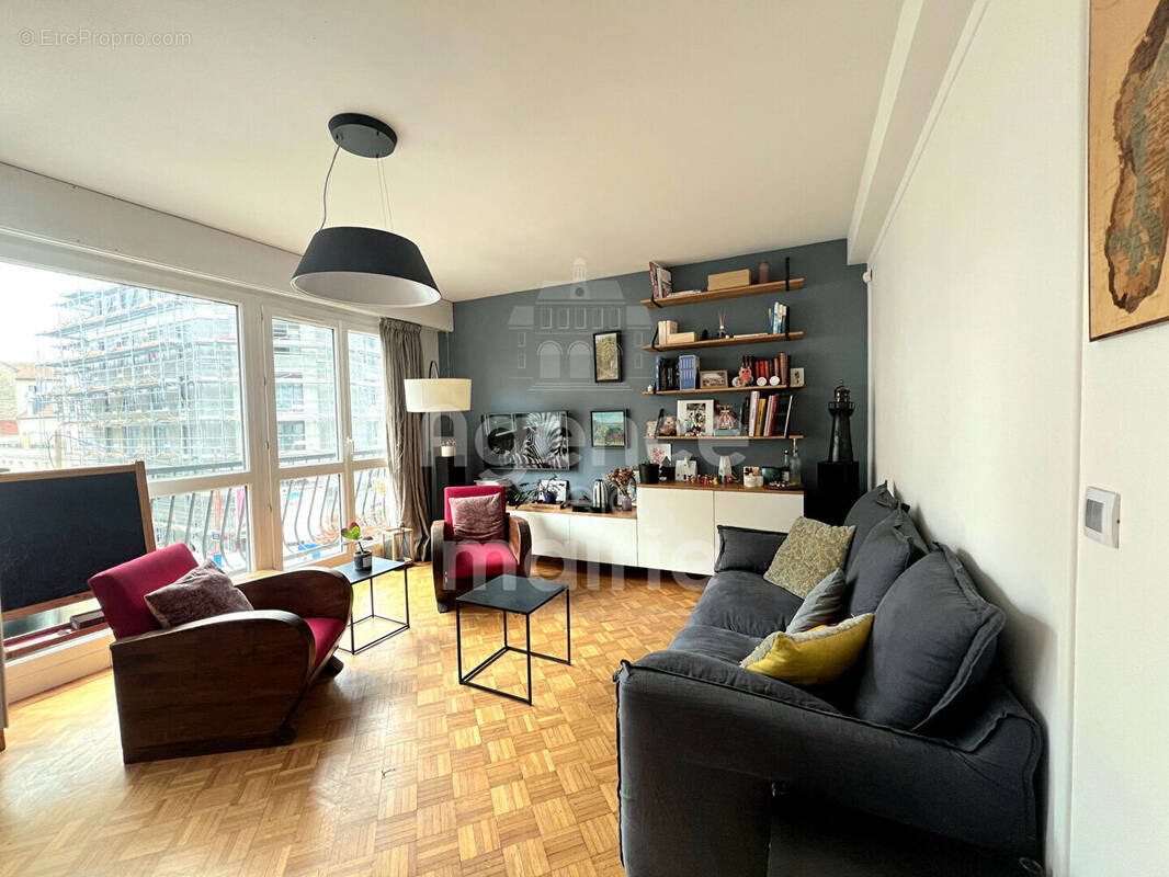 Appartement à ASNIERES-SUR-SEINE