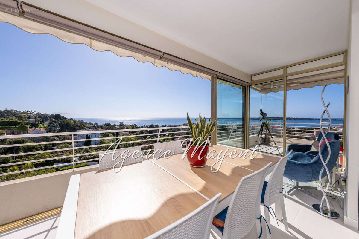 Appartement à CANNES