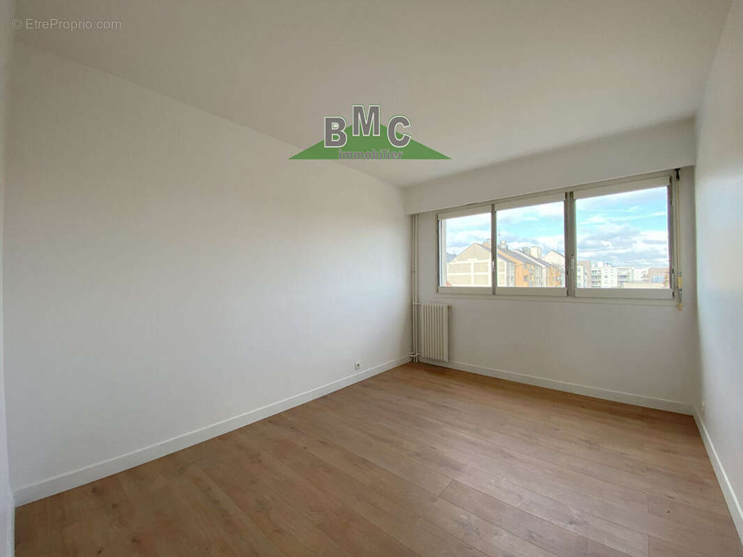 Appartement à ERMONT