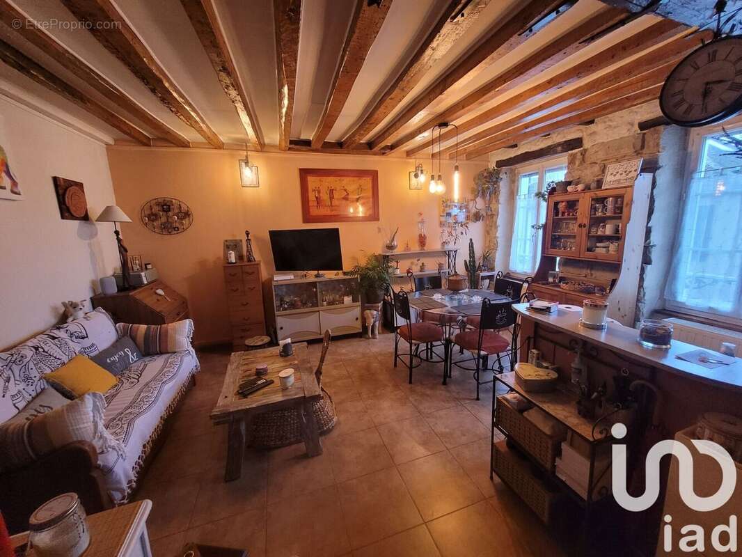 Photo 2 - Appartement à CHAMPAGNE-SUR-SEINE