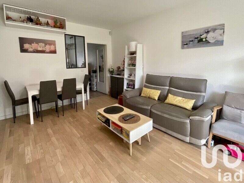 Photo 3 - Appartement à VITRY-SUR-SEINE