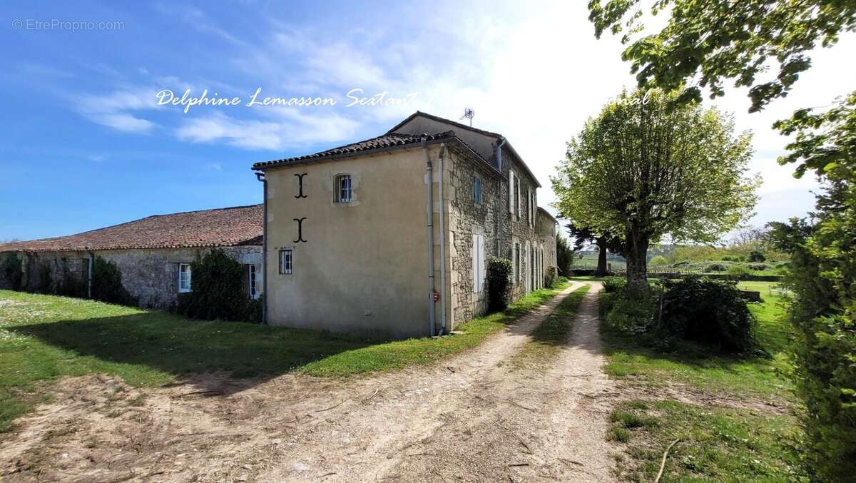 Maison à MONBAZILLAC