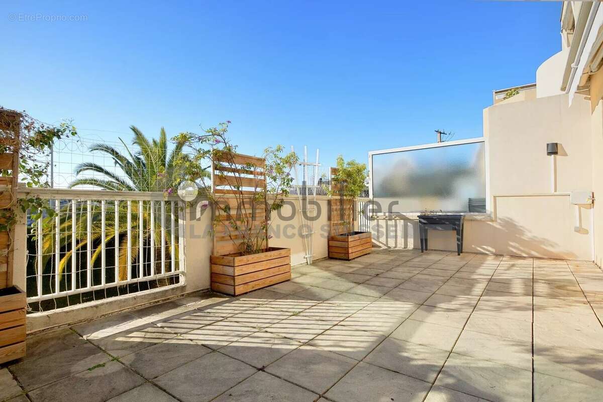 Appartement à NICE