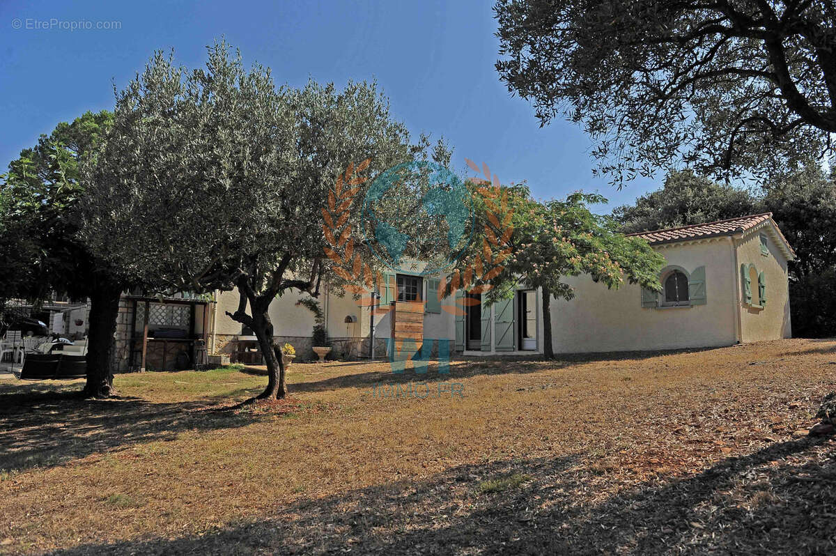 Maison à TRANS-EN-PROVENCE